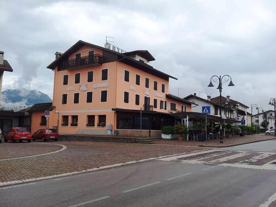 Hotel Piol - facade in Limana